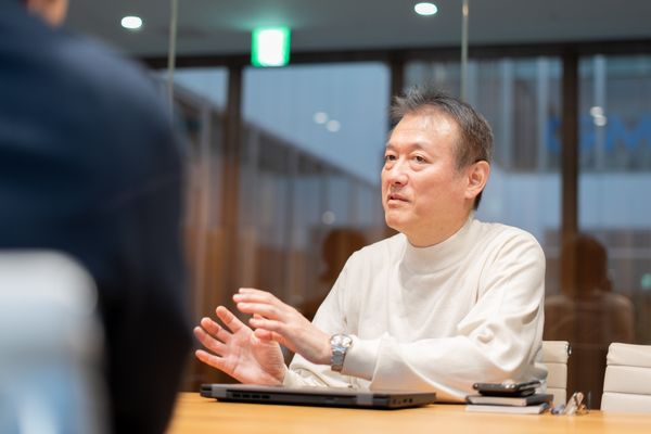 インタビュー写真